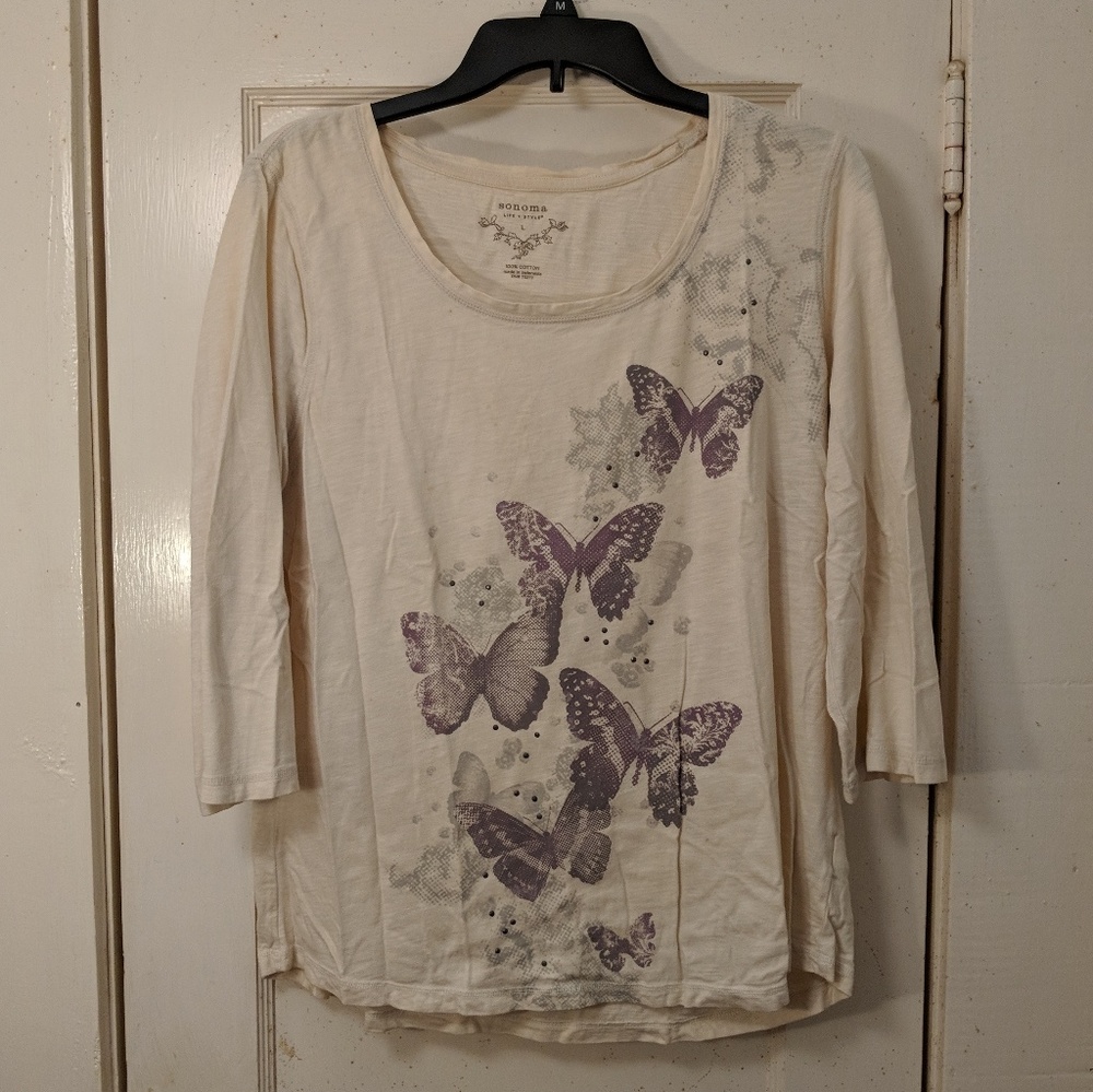 Graphic tee